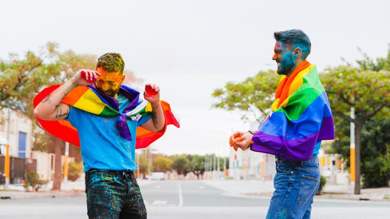 O que é homossexualidade? Um guia emocional e histórico para entender ...